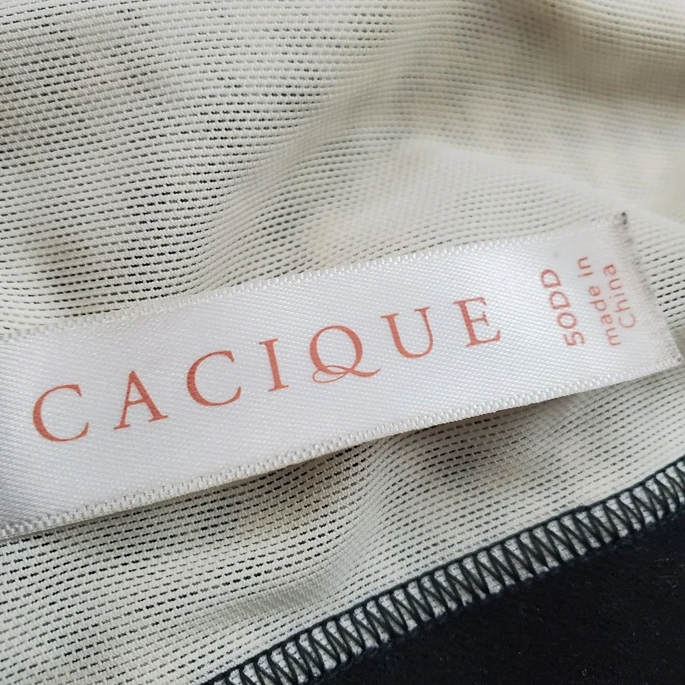 Cacique Women Bra 50DD Black Houndstooth Lightly Lined Balconette